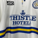 Shop 1993/95 LEEDS UNITED HOME SHIRT (M) ASICS, classic football shirts, vintage football shirts & retro soccer jerseys at Cult Kits
