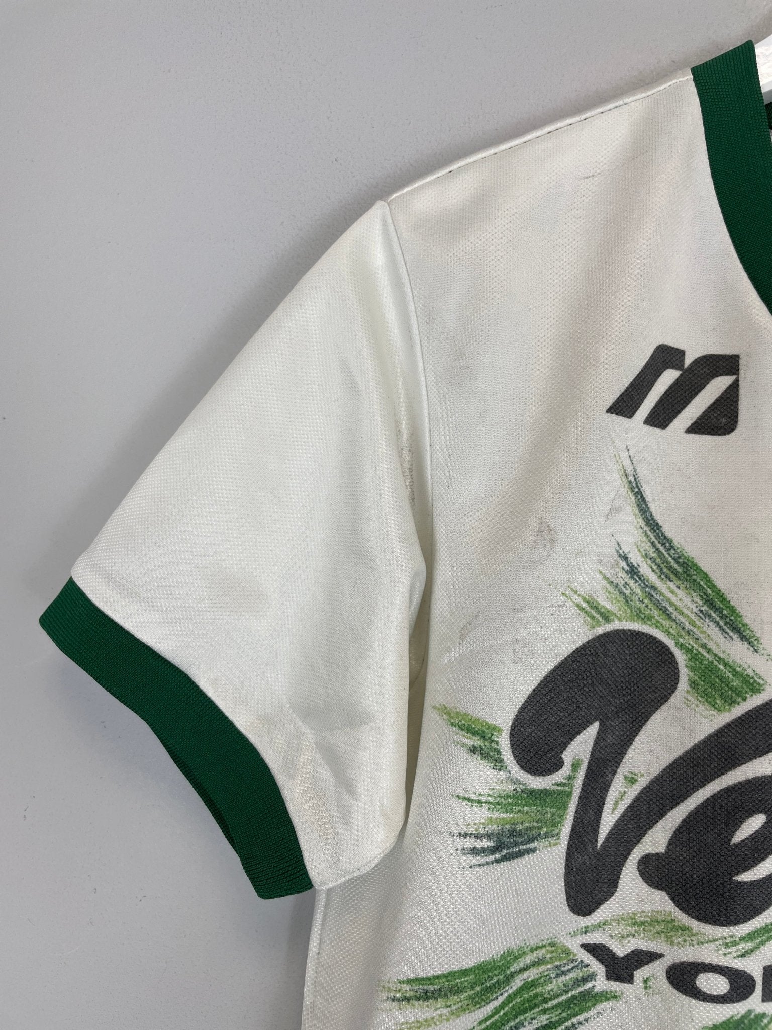 Shop 1993/95 TOKYO VERDY HOME SHIRT (M) MIZUNO, classic football shirts, vintage football shirts & retro soccer jerseys at Cult Kits