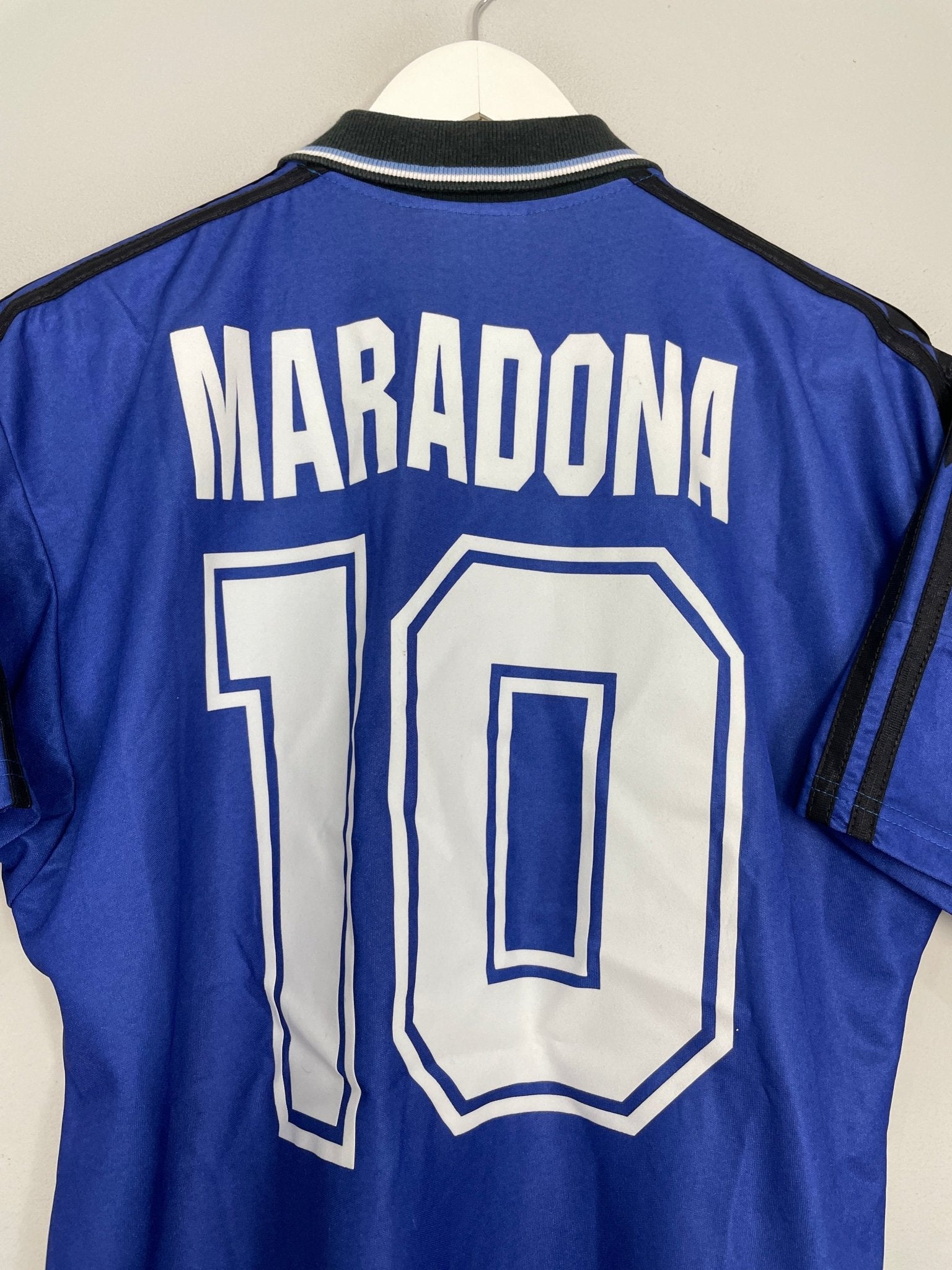Shop 1994 ARGENTINA MARADONA #10 AWAY SHIRT (M) ADIDAS, classic football shirts, vintage football shirts & retro soccer jerseys at Cult Kits