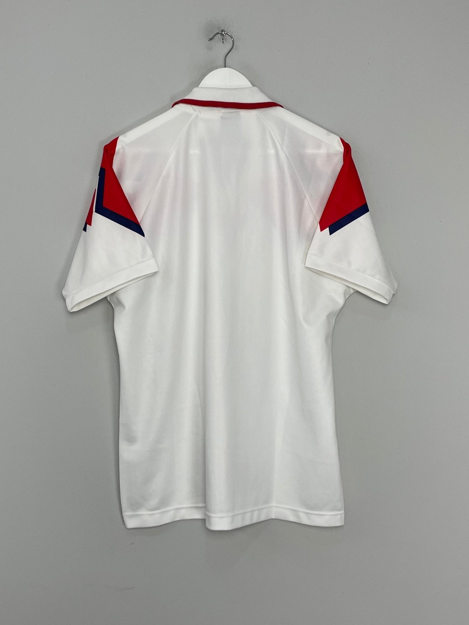 Shop 1994 CROATIA THIRD SHIRT (L) LOTTO, classic football shirts, vintage football shirts & retro soccer jerseys at Cult Kits