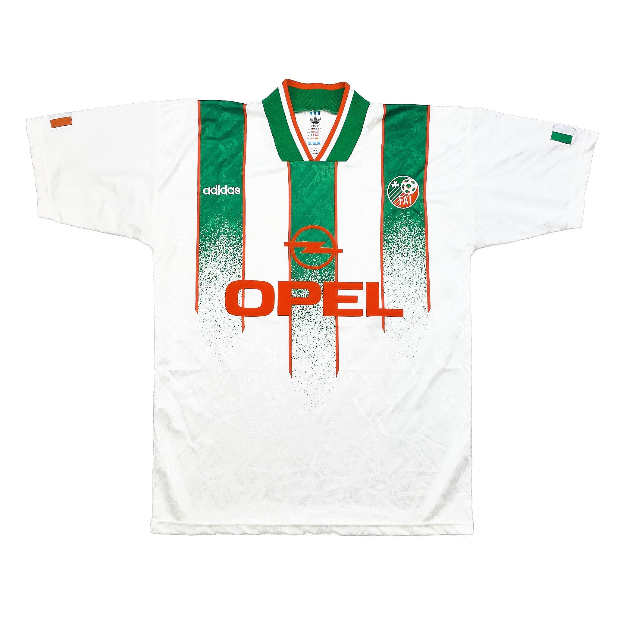 Buy 1994 Ireland Away Shirt (M) Adidas ~ Free worldwide shipping ~ Authentic Vintage Football Shirts from Cult Kits