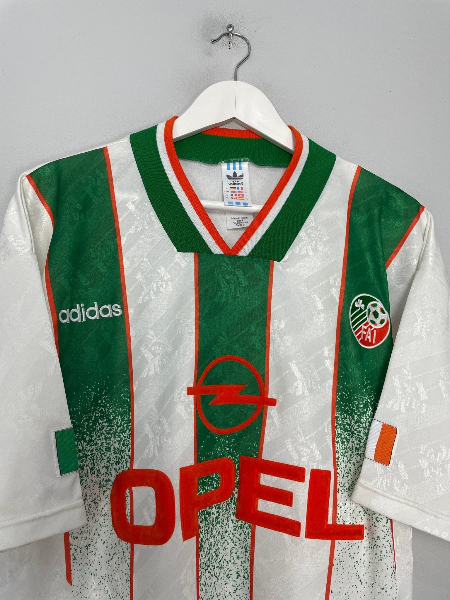 Shop 1994 IRELAND HOME SHIRT (L) ADIDAS, classic football shirts, vintage football shirts & retro soccer jerseys at Cult Kits