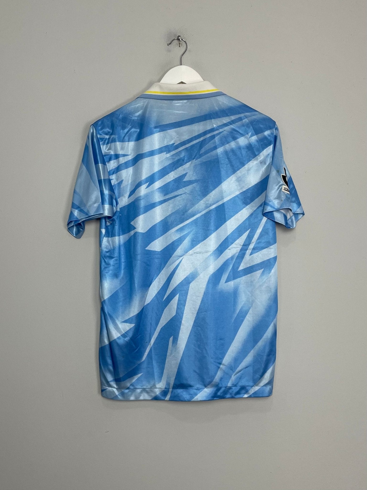 Shop 1994 JUBILO IWATA HOME SHIRT (M) MIZUNO, classic football shirts, vintage football shirts & retro soccer jerseys at Cult Kits