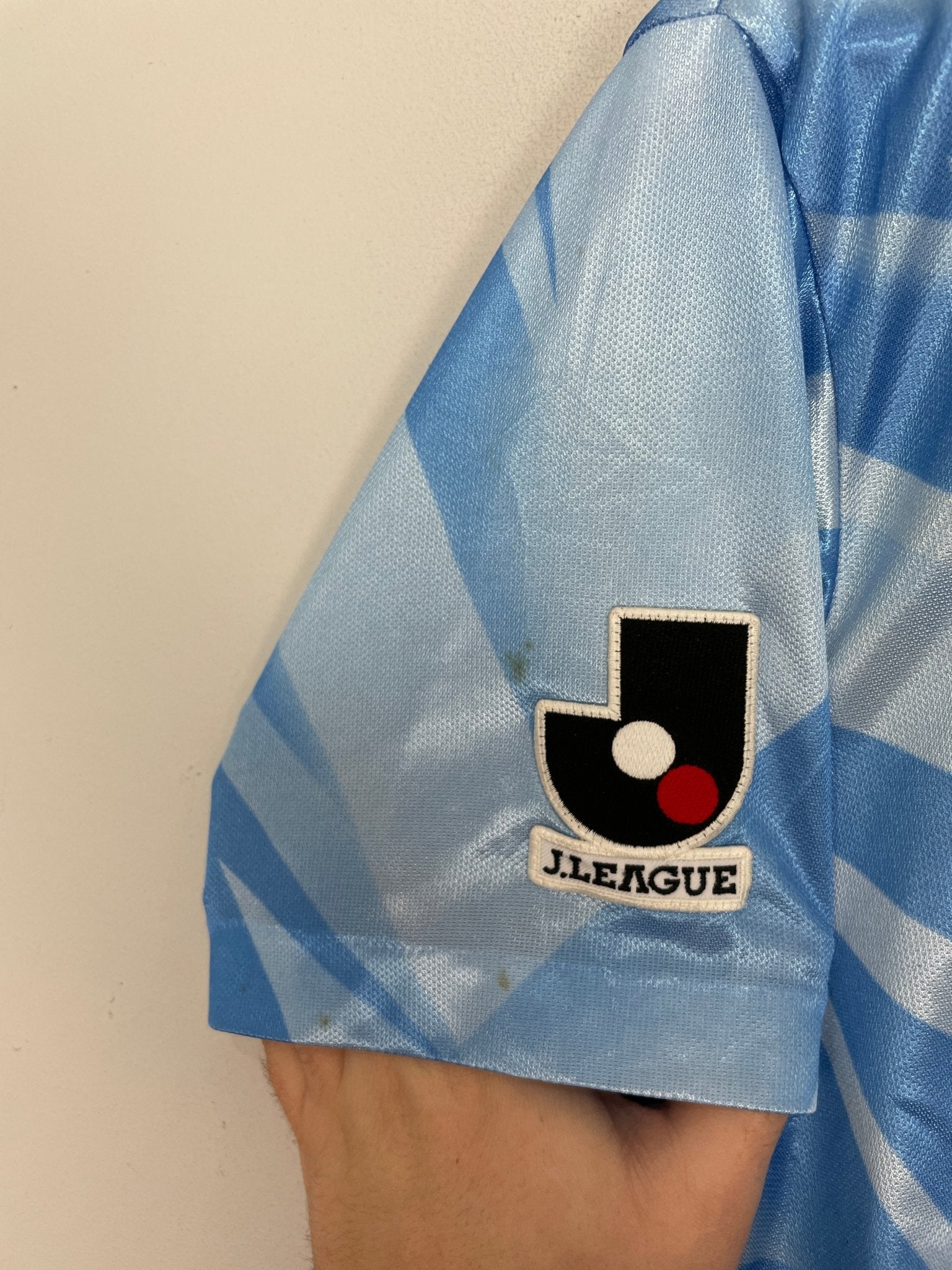 Shop 1994 JUBILO IWATA HOME SHIRT (M) MIZUNO, classic football shirts, vintage football shirts & retro soccer jerseys at Cult Kits