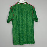 Shop 1994 MEXICO *BNWT* HOME SHIRT (M) UMBRO, classic football shirts, vintage football shirts & retro soccer jerseys at Cult Kits