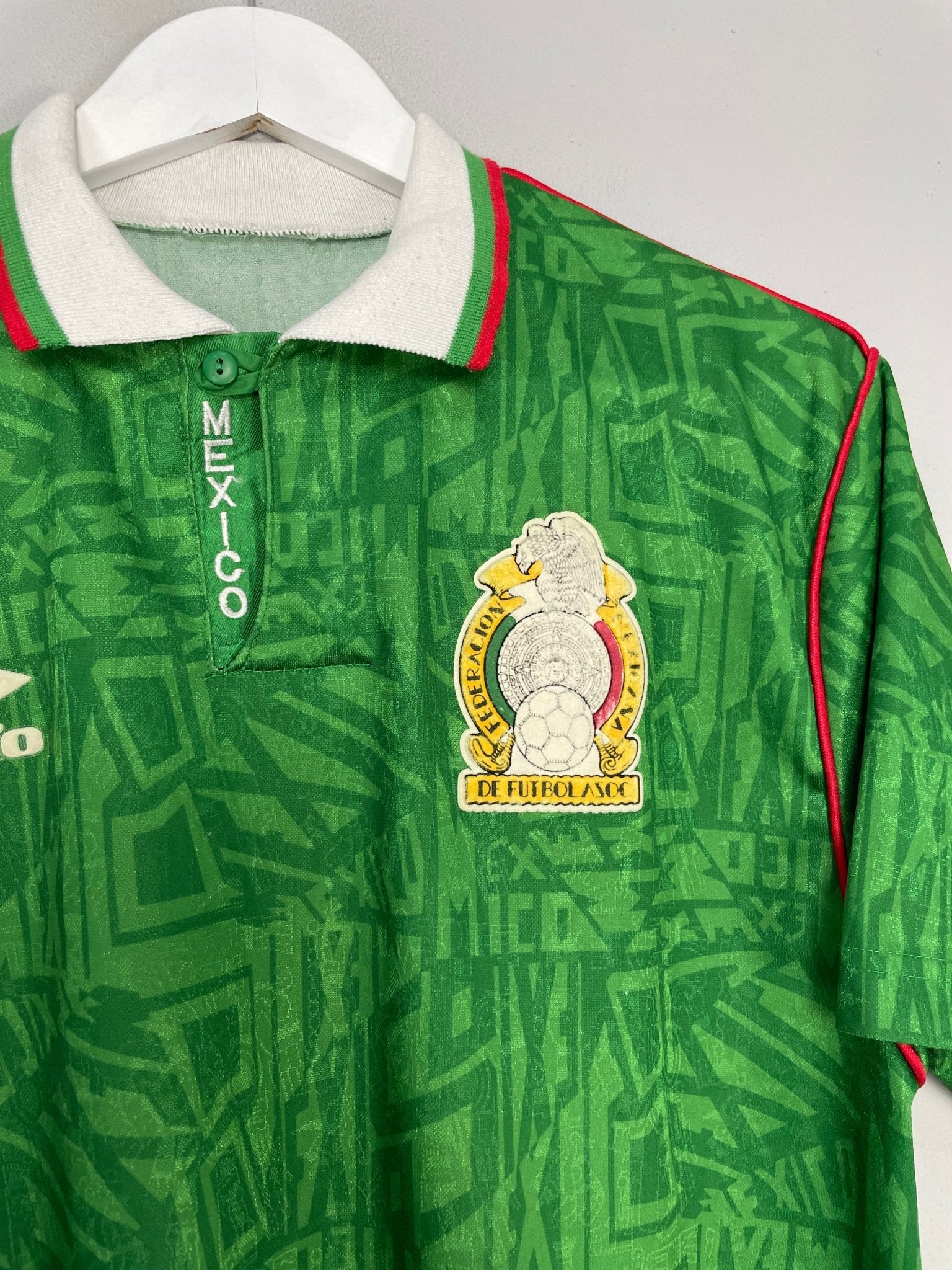 Shop 1994 MEXICO HOME SHIRT (M) UMBRO, classic football shirts, vintage football shirts & retro soccer jerseys at Cult Kits