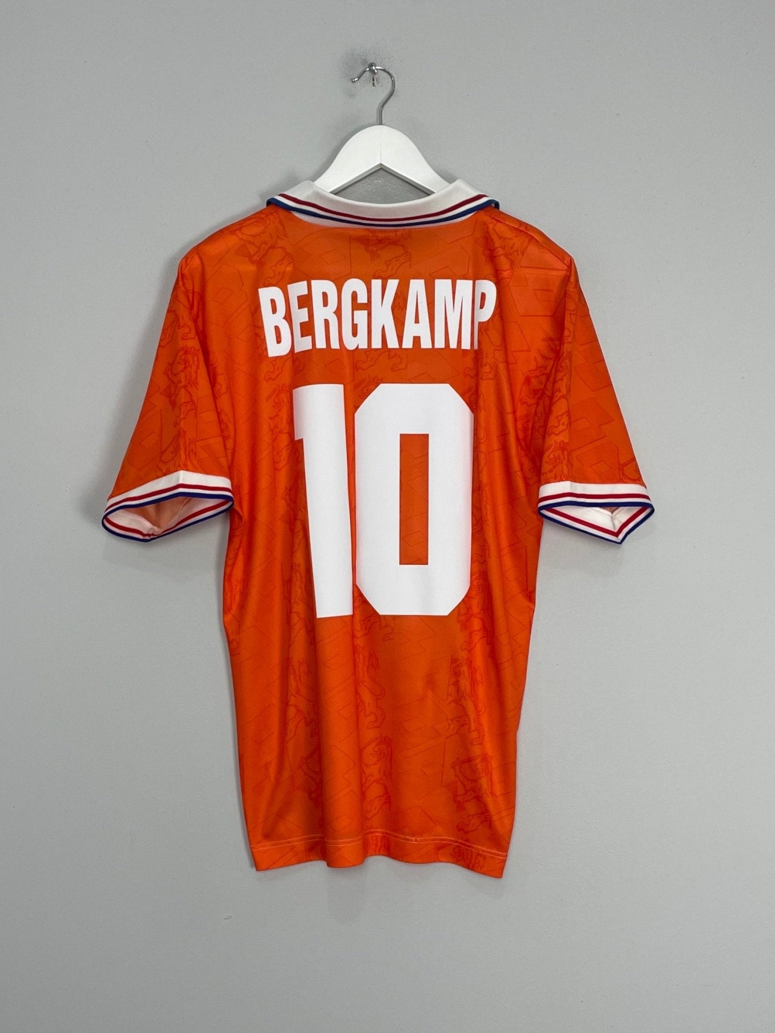 Shop 1994 NETHERLANDS BERGKAMP #10 HOME SHIRT (M) LOTTO, classic football shirts, vintage football shirts & retro soccer jerseys at Cult Kits