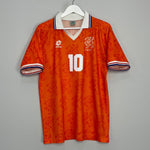Shop 1994 NETHERLANDS BERGKAMP #10 HOME SHIRT (M) LOTTO, classic football shirts, vintage football shirts & retro soccer jerseys at Cult Kits