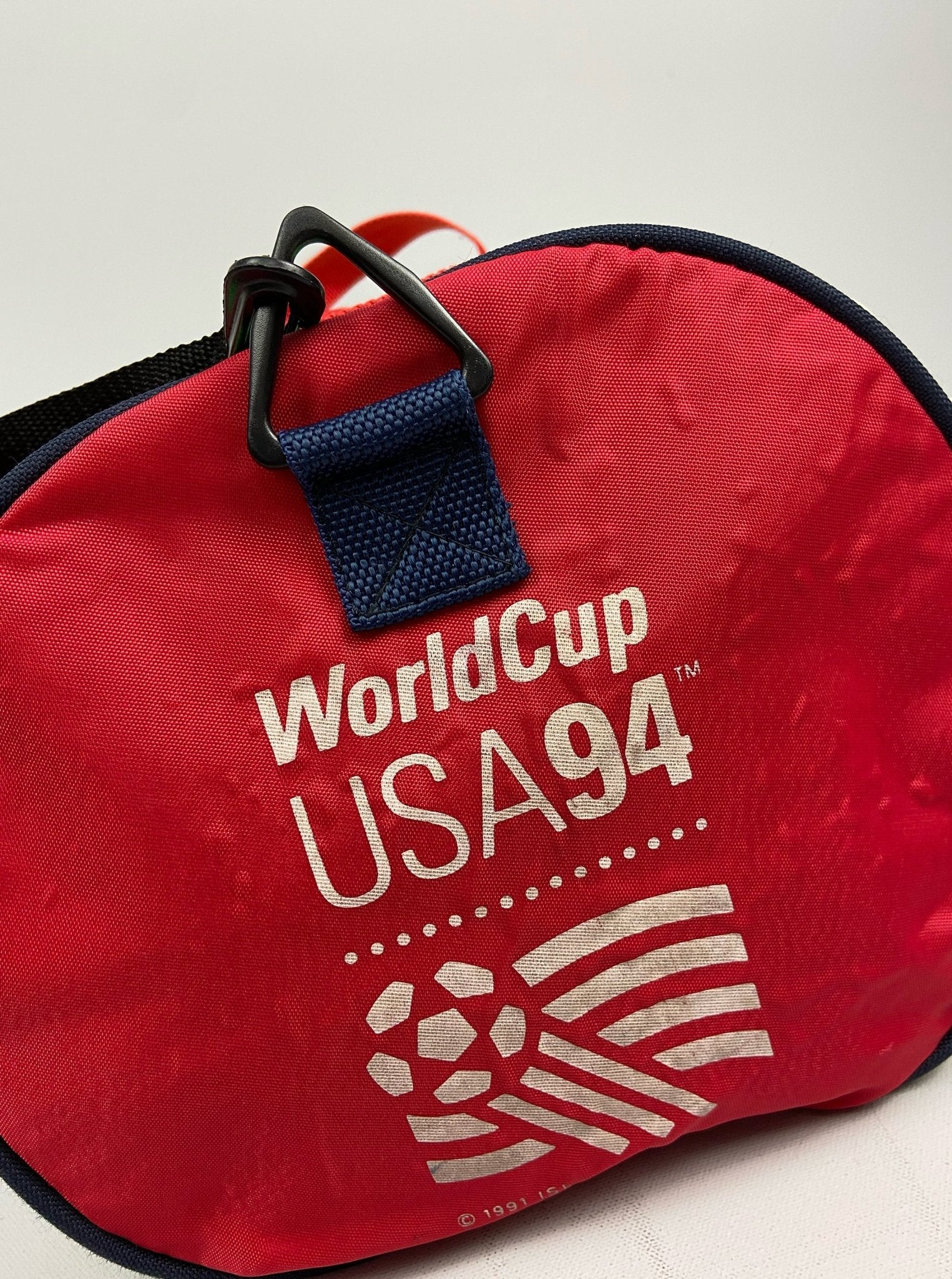 Shop 1994 USA WORLD CUP DUFFLE BAG, classic football shirts, vintage football shirts & retro soccer jerseys at Cult Kits