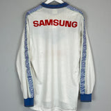 Shop 1994 VELEZ SARSFIELD L/S HOME SHIRT (XL) UMBRO, classic football shirts, vintage football shirts & retro soccer jerseys at Cult Kits
