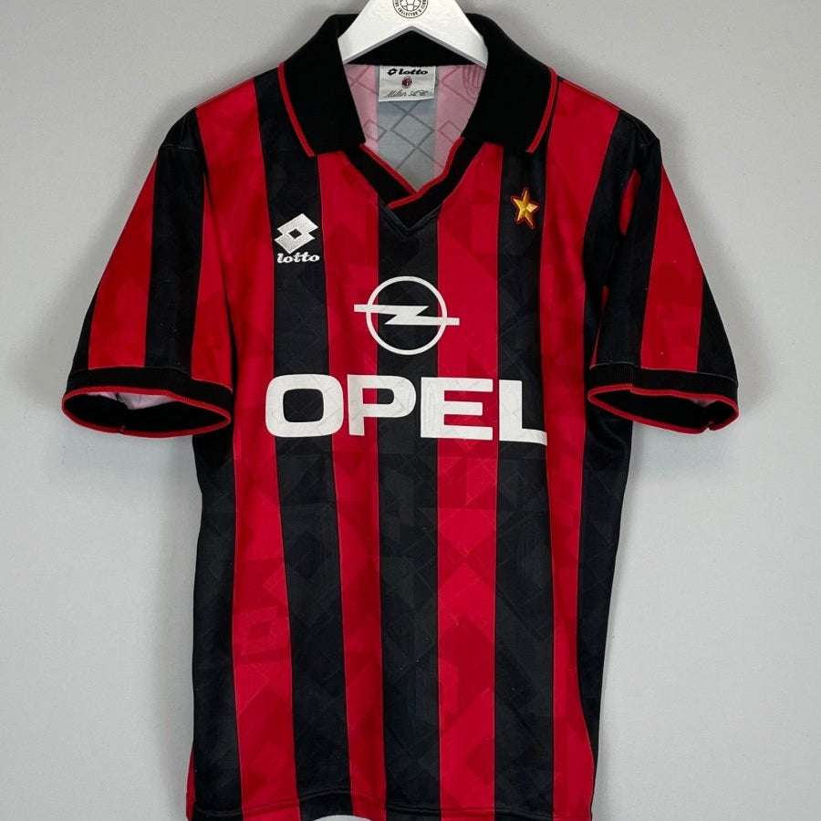 1994/95 AC MILAN 7 HOME SHIRT (M) LOTTO - Cult Kits - Medium - Buy Vintage Football Shirts, Authentic Retro Football Shirts For Sale, Classic Football Shirts & Soccer Jersey