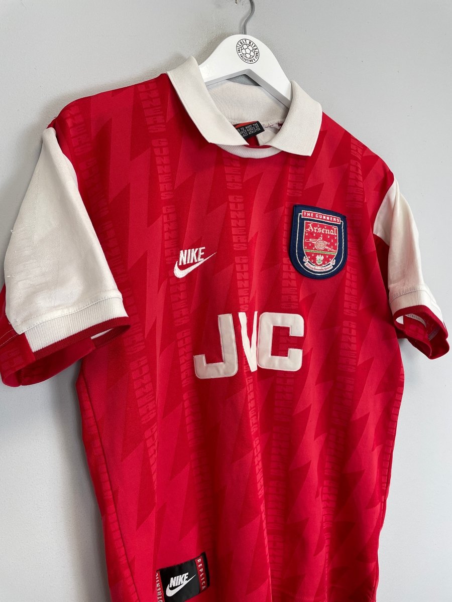 1994/95 ARSENAL HOME SHIRT (S) NIKE - Cult Kits - Small - Buy Vintage Football Shirts, Authentic Retro Football Shirts For Sale, Classic Football Shirts & Soccer Jersey