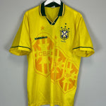 Shop 1994/95 BRAZIL #10 HOME SHIRT (XL) UMBRO, classic football shirts, vintage football shirts & retro soccer jerseys at Cult Kits