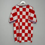 Shop 1994/95 CROATIA HOME SHIRT (XL) LOTTO, classic football shirts, vintage football shirts & retro soccer jerseys at Cult Kits