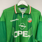 Shop 1994/95 IRELAND HOME SHIRT (XXL) UMBRO, classic football shirts, vintage football shirts & retro soccer jerseys at Cult Kits