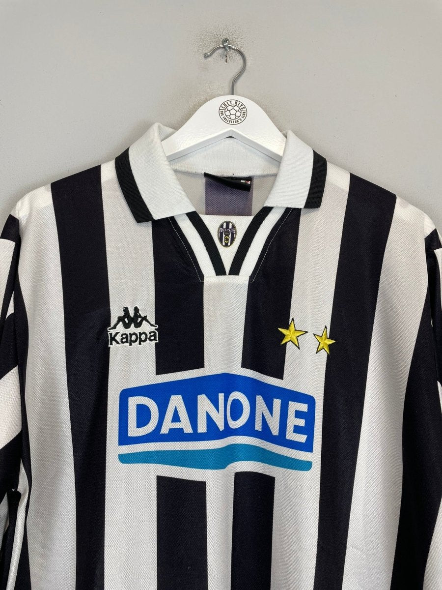 1994/95 JUVENTUS 10 BAGGIO L/S HOME SHIRT (L) KAPPA - Cult Kits - Large - Buy Vintage Football Shirts, Authentic Retro Football Shirts For Sale, Classic Football Shirts & Soccer Jersey