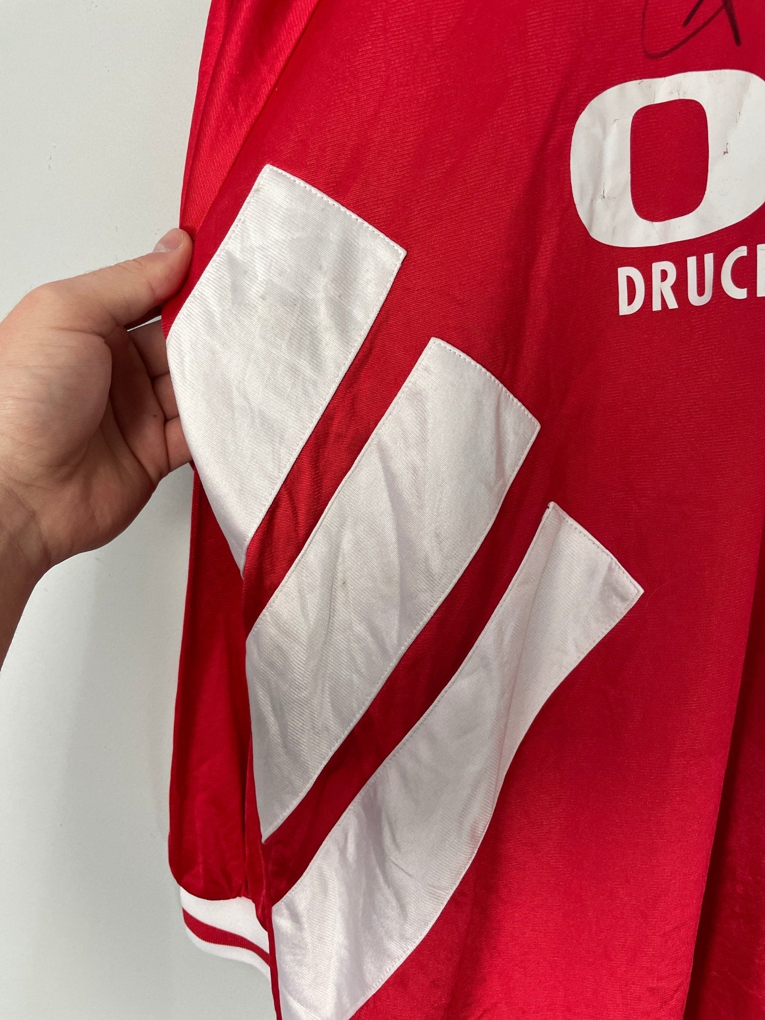 Shop 1994/95 KAISERSLAUTERN KADLEC #5 *SIGNED* L/S HOME SHIRT (L) ADIDAS, classic football shirts, vintage football shirts & retro soccer jerseys at Cult Kits