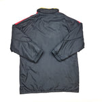 Buy 1994/95 Manchester United Bench Coat (XL) Umbro ~ Free worldwide shipping ~ Authentic Vintage Football Shirts from Cult Kits
