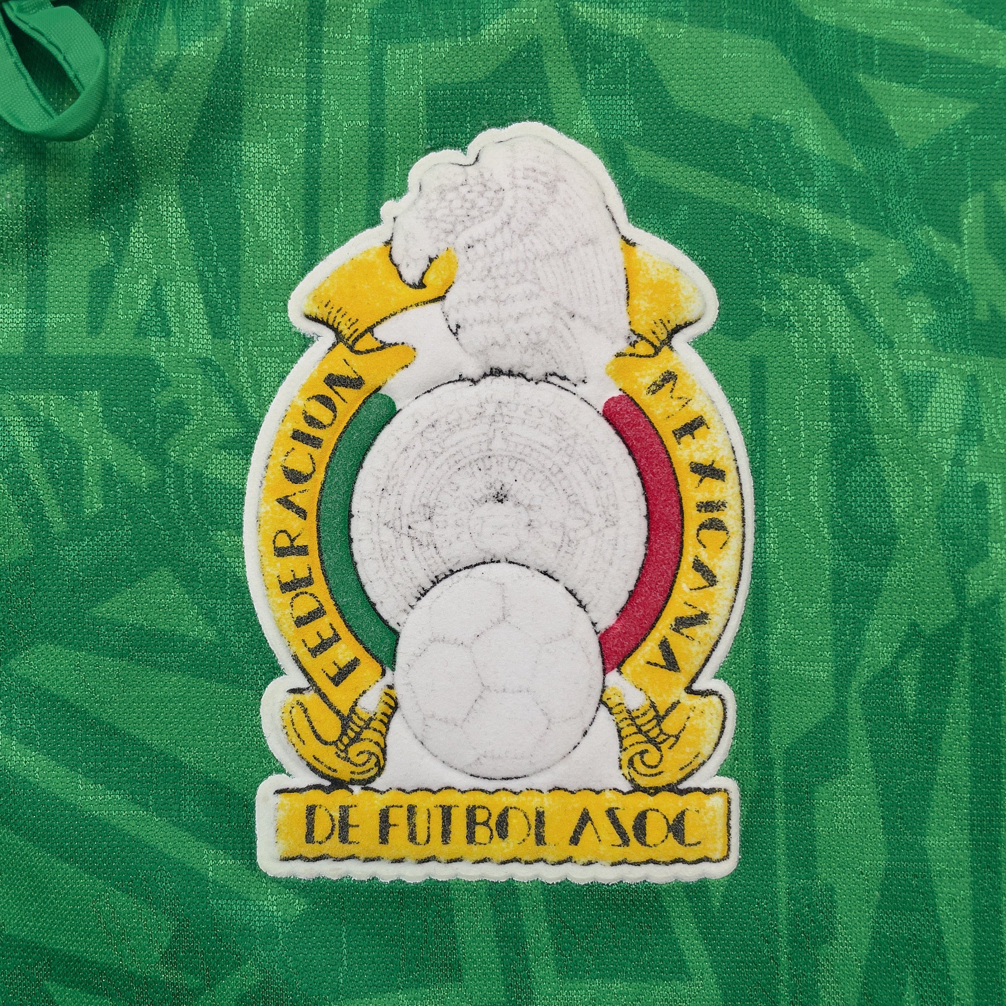 Buy 1994/95 Mexico Home Shirt (L) Umbro ~ Free worldwide shipping available ~ Authentic Vintage Football Shirts from Cult Kits