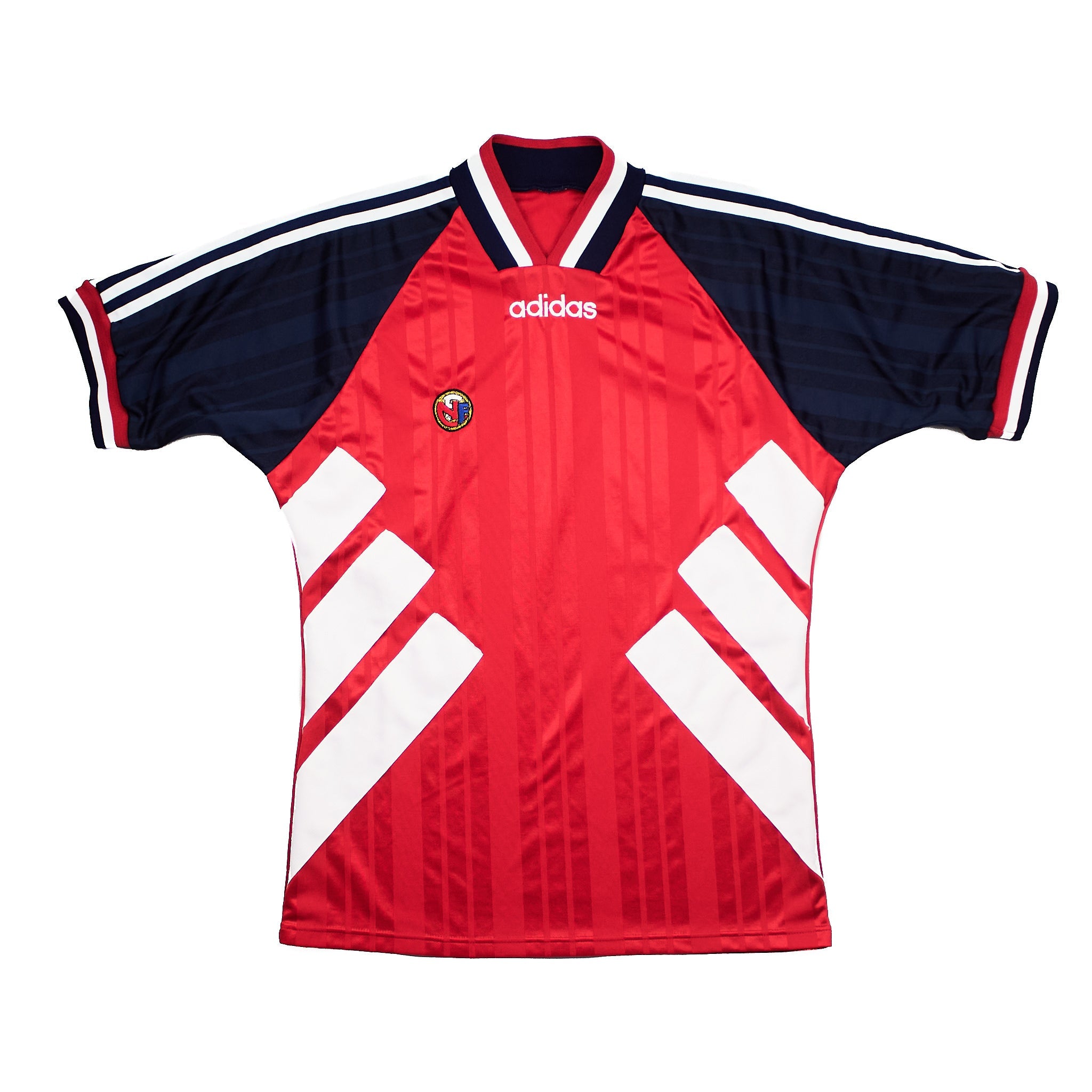 Buy 1994/95 Norway Home Shirt (M) Adidas ~ Free worldwide shipping ~ Authentic Vintage Football Shirts from Cult Kits