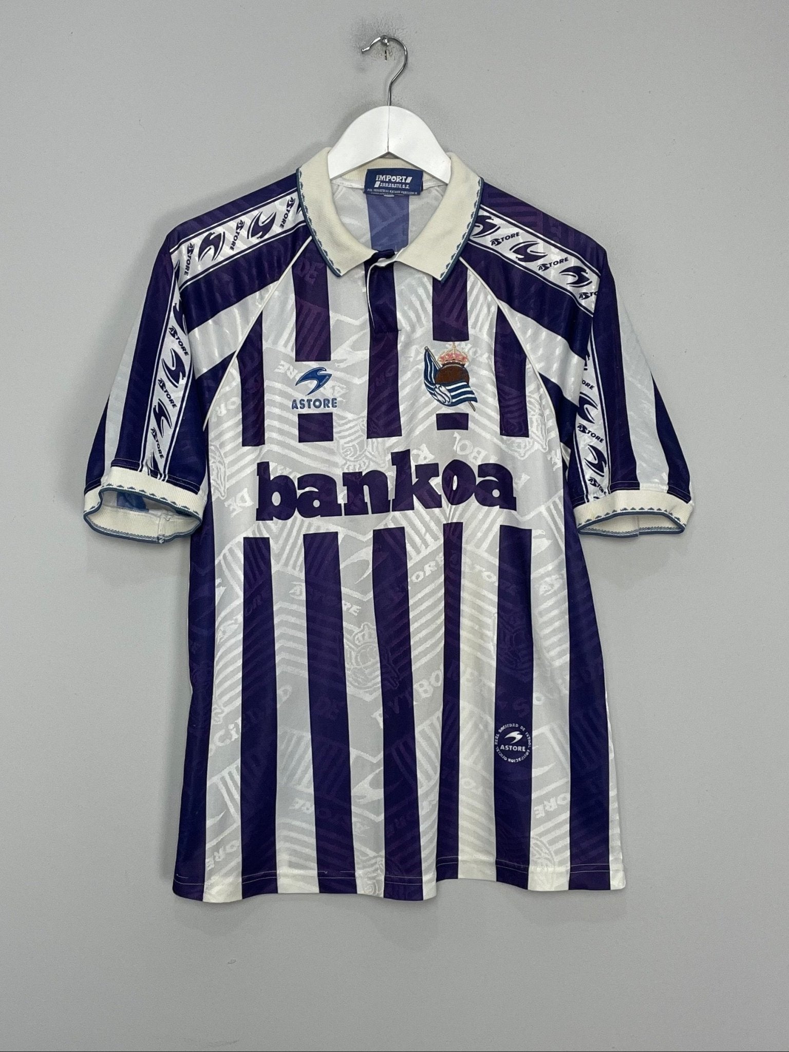 Shop 1994/95 REAL SOCIEDAD HOME SHIRT (L) ASTORE, classic football shirts, vintage football shirts & retro soccer jerseys at Cult Kits