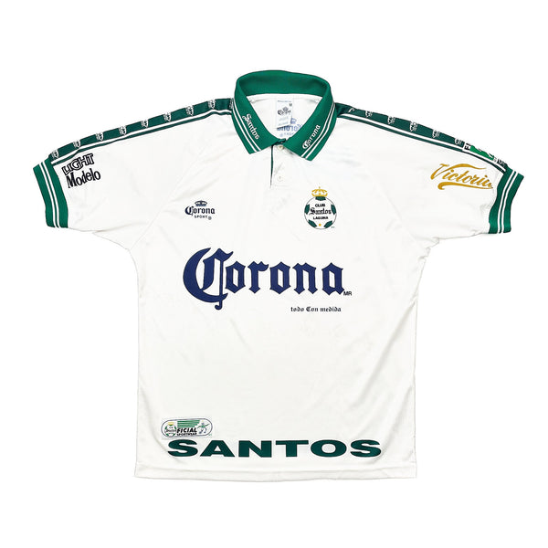 199495-santos-laguna-away-