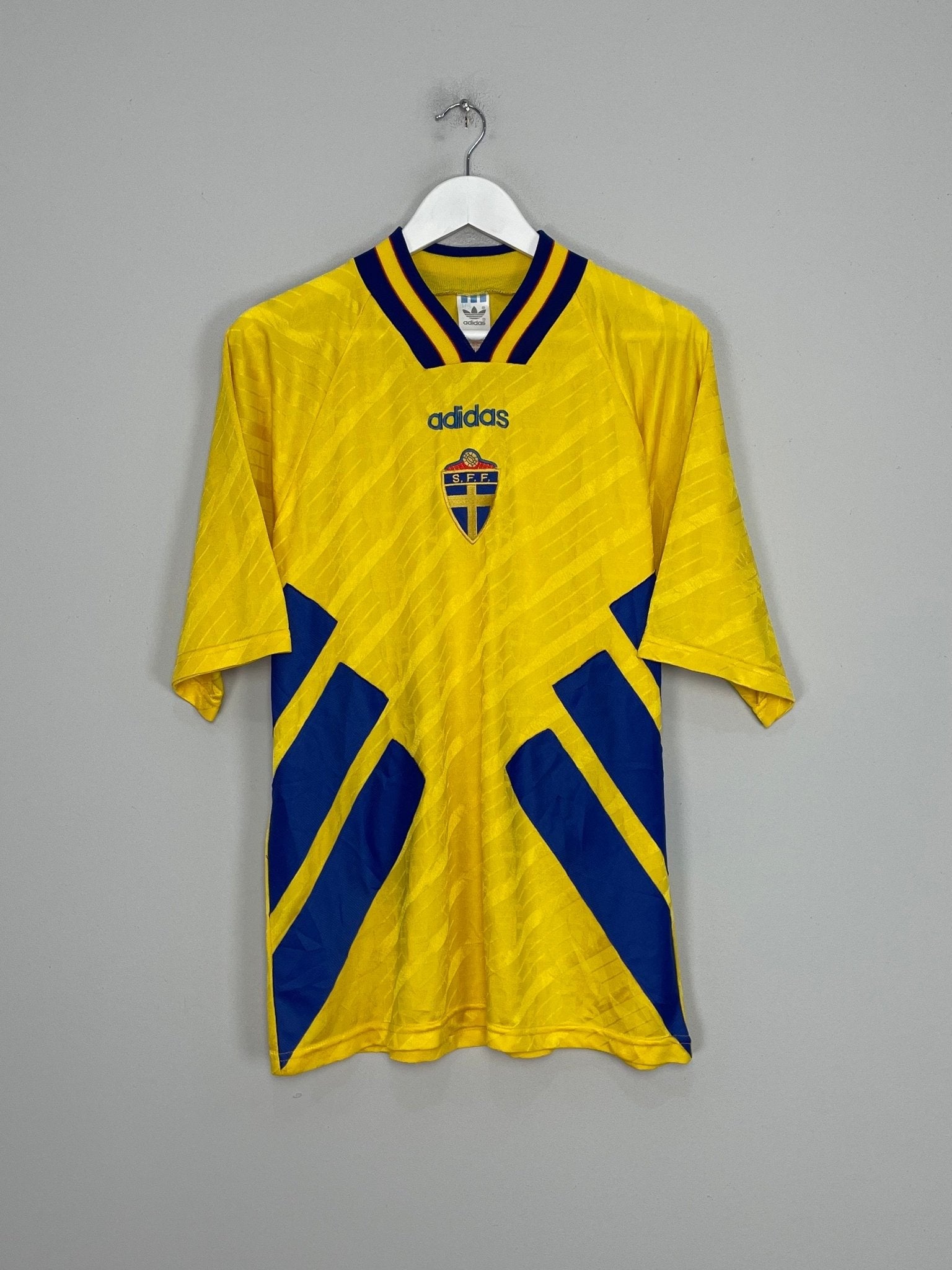 Shop 1994/95 SWEDEN HOME SHIRT (L) ADIDAS, classic football shirts, vintage football shirts & retro soccer jerseys at Cult Kits