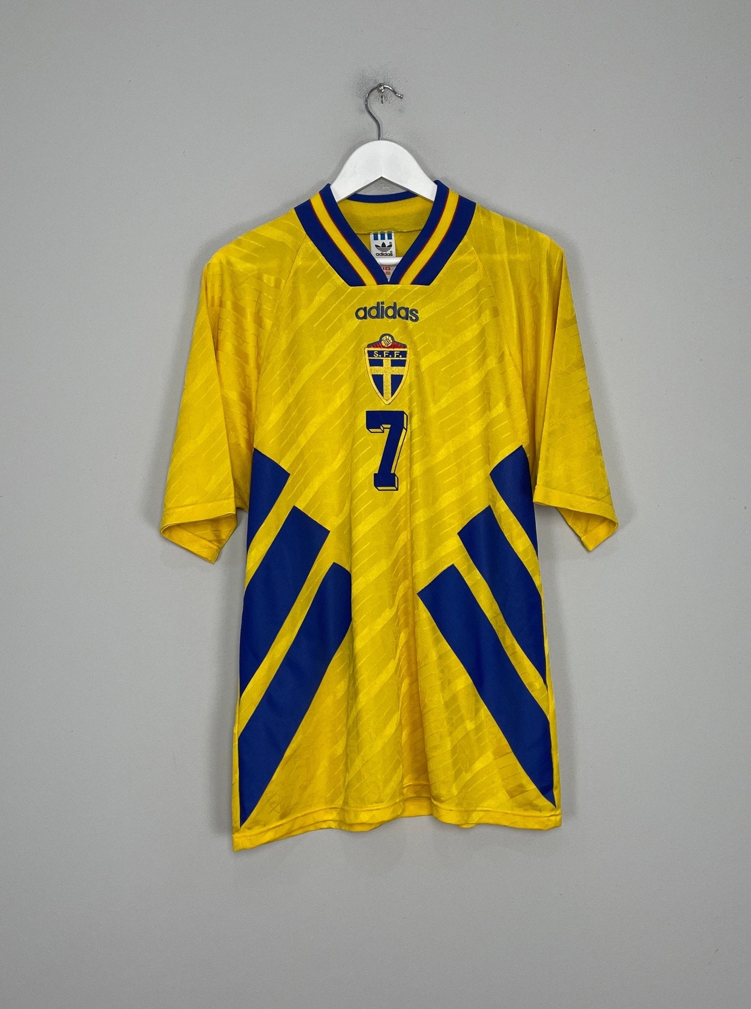 Shop 1994/95 SWEDEN LARSSON #7 HOME SHIRT (L) ADIDAS, classic football shirts, vintage football shirts & retro soccer jerseys at Cult Kits