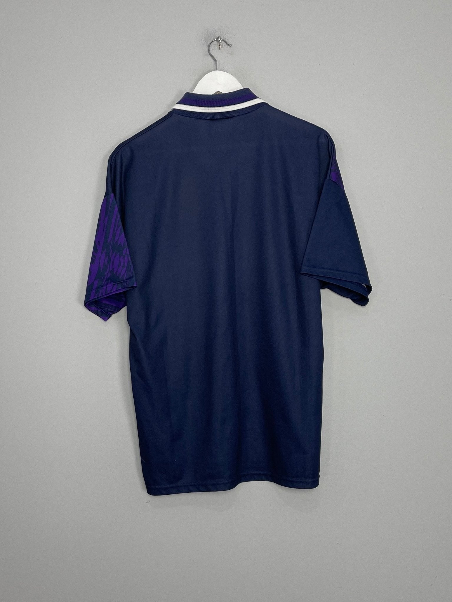 Shop 1994/95 TOTTENHAM AWAY SHIRT (L) UMBRO, classic football shirts, vintage football shirts & retro soccer jerseys at Cult Kits