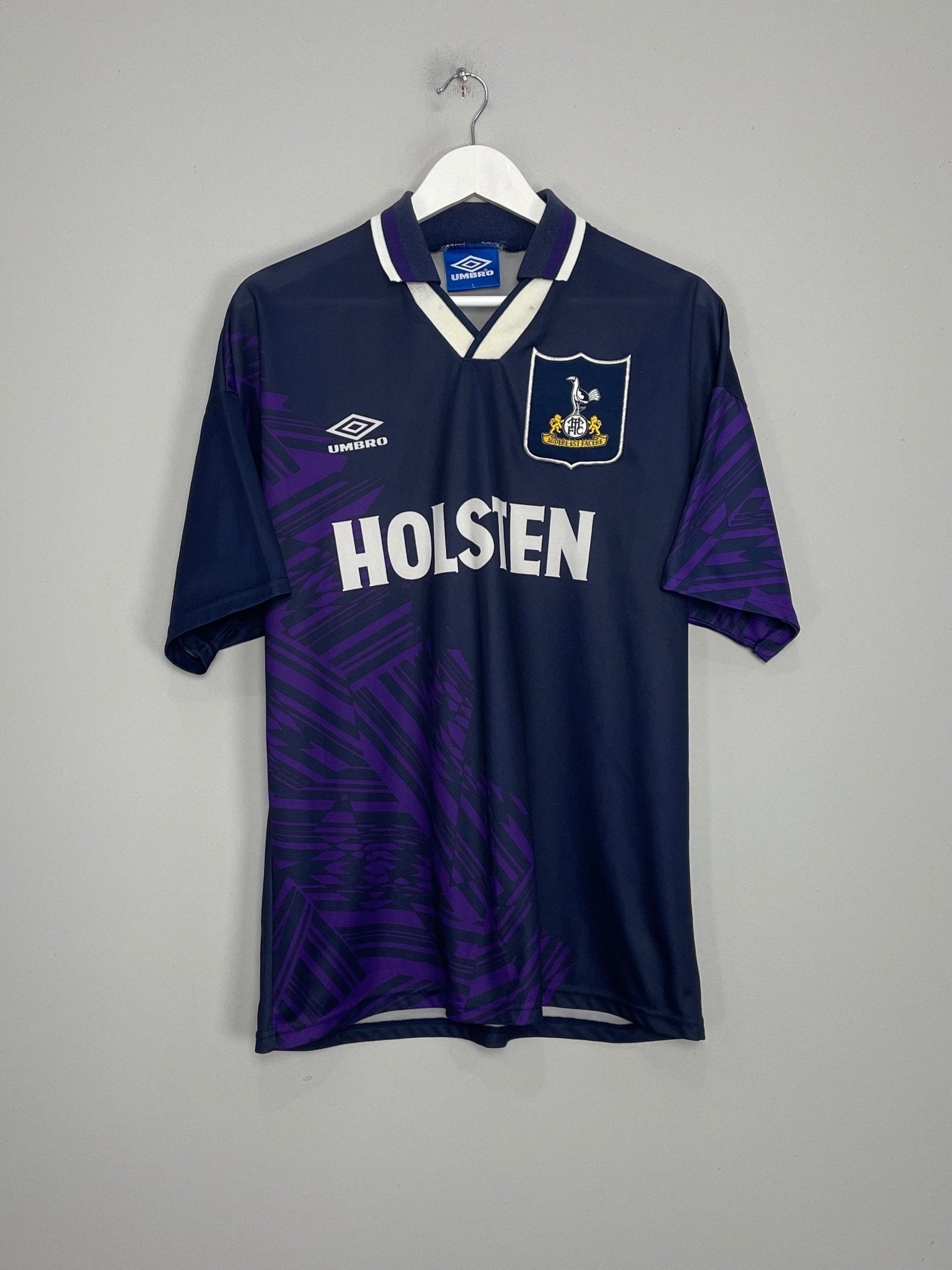 Shop 1994/95 TOTTENHAM AWAY SHIRT (L) UMBRO, classic football shirts, vintage football shirts & retro soccer jerseys at Cult Kits