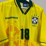 Shop 1994/96 BRAZIL RONALDINHO #18 *BNWOT* HOME SHIRT (XXL) UMBRO, classic football shirts, vintage football shirts & retro soccer jerseys at Cult Kits