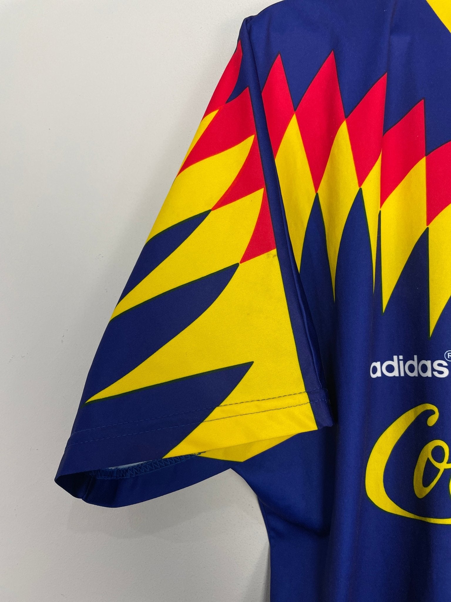 Shop 1994/96 CLUB AMERICA AWAY SHIRT (L) ADIDAS, classic football shirts, vintage football shirts & retro soccer jerseys at Cult Kits