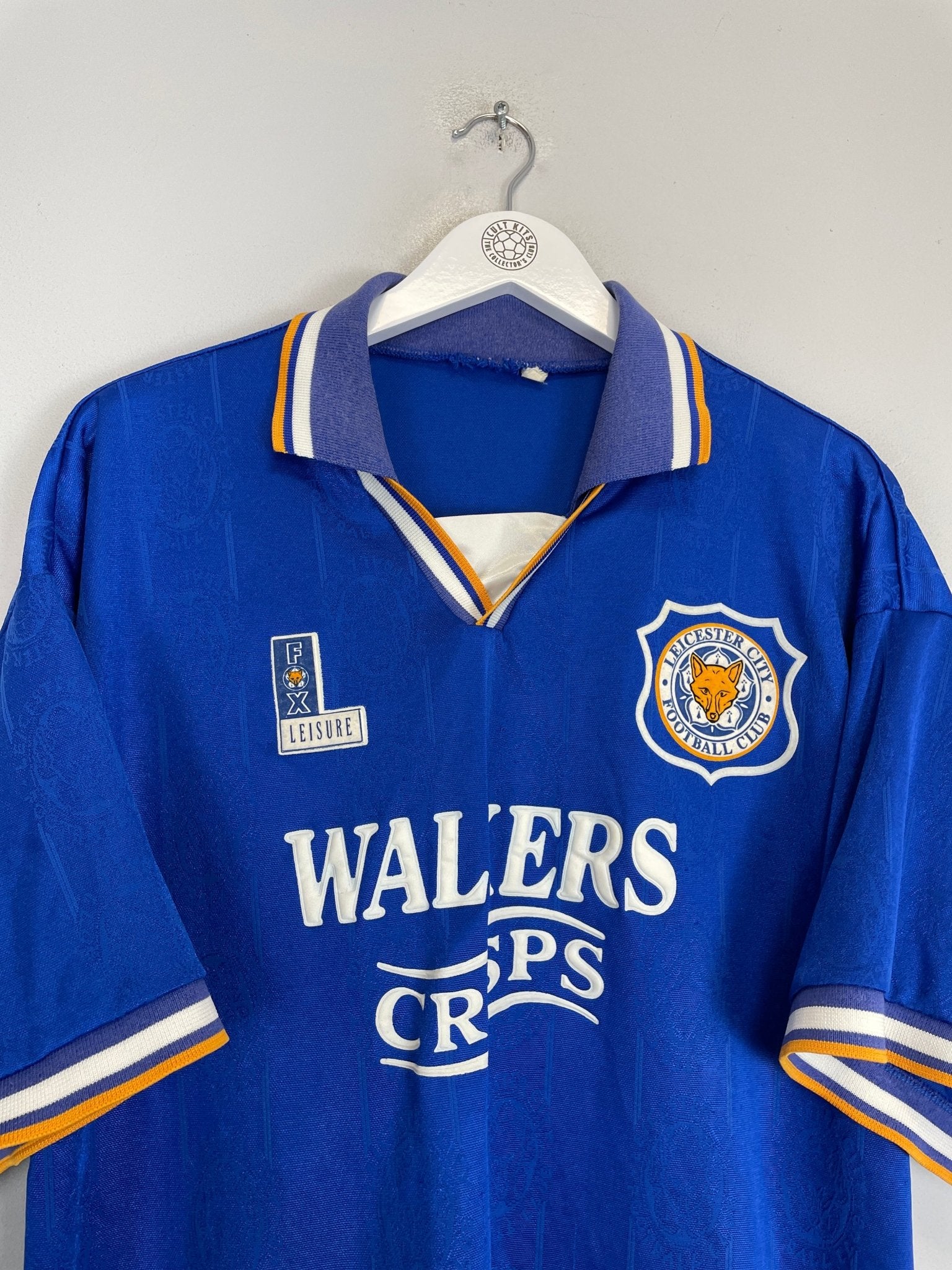 Shop 1994/96 LEICESTER CITY HOME SHIRT (L) FOX LEISURE, classic football shirts, vintage football shirts & retro soccer jerseys at Cult Kits