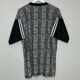 Shop 1994/96 LIVERPOOL TRAINING SHIRT (L) ADIDAS, classic football shirts, vintage football shirts & retro soccer jerseys at Cult Kits