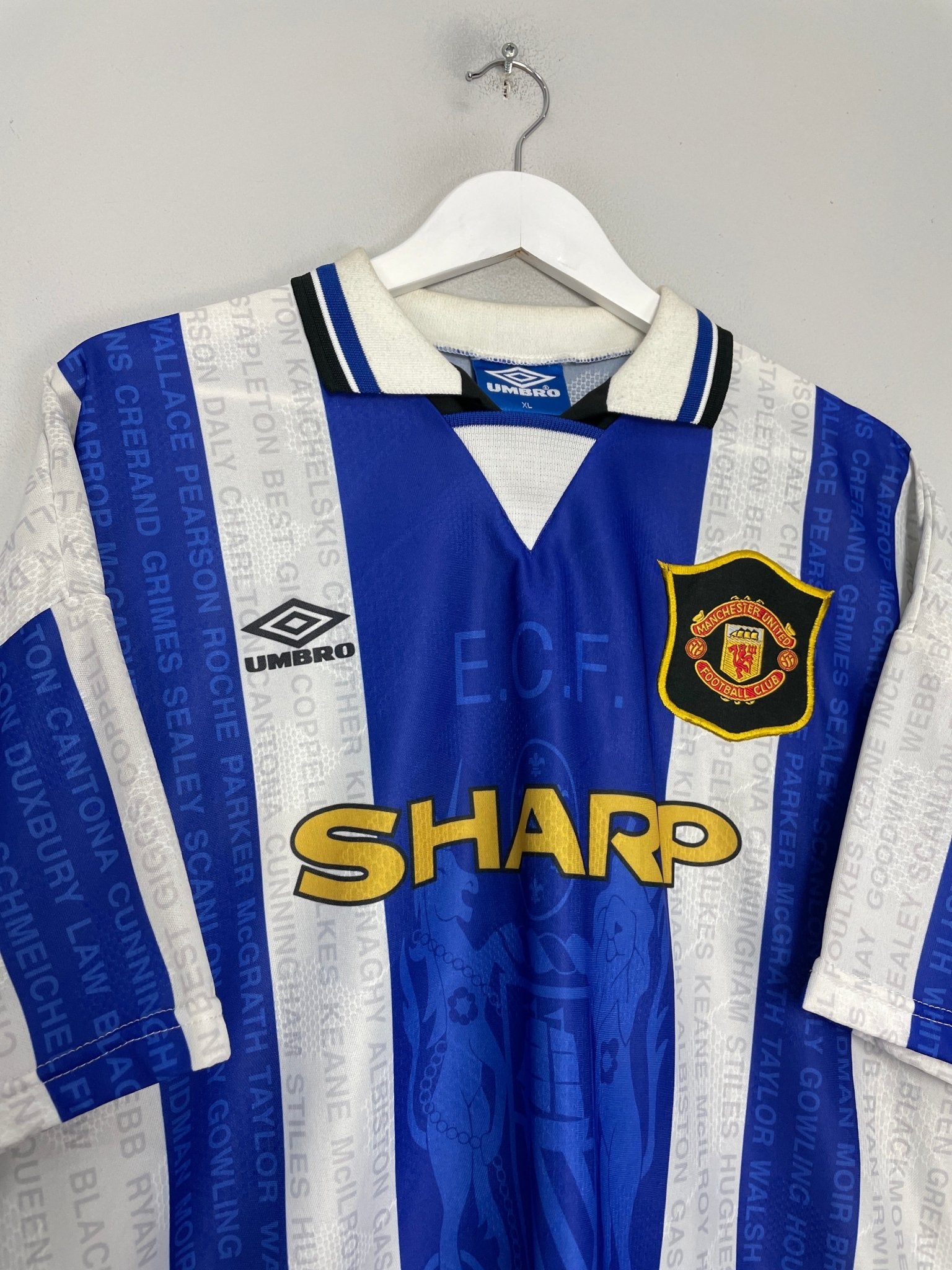 Shop 1994/96 MANCHESTER UNITED BECKHAM #28 THIRD SHIRT (XL) UMBRO, classic football shirts, vintage football shirts & retro soccer jerseys at Cult Kits