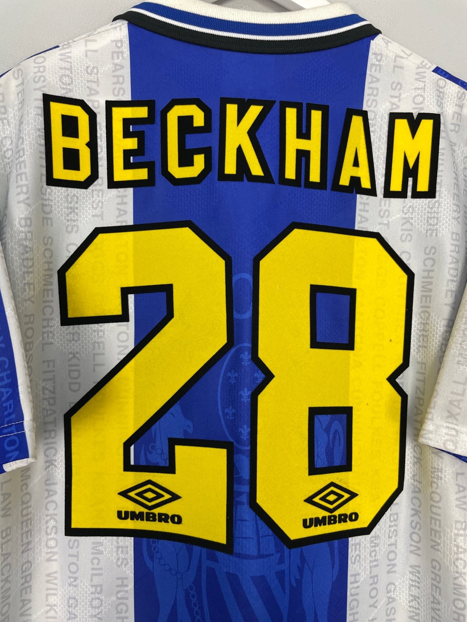 Shop 1994/96 MANCHESTER UNITED BECKHAM #28 THIRD SHIRT (XL) UMBRO, classic football shirts, vintage football shirts & retro soccer jerseys at Cult Kits