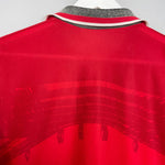 Shop 1994/96 MANCHESTER UNITED HOME SHIRT (M) UMBRO, classic football shirts, vintage football shirts & retro soccer jerseys at Cult Kits