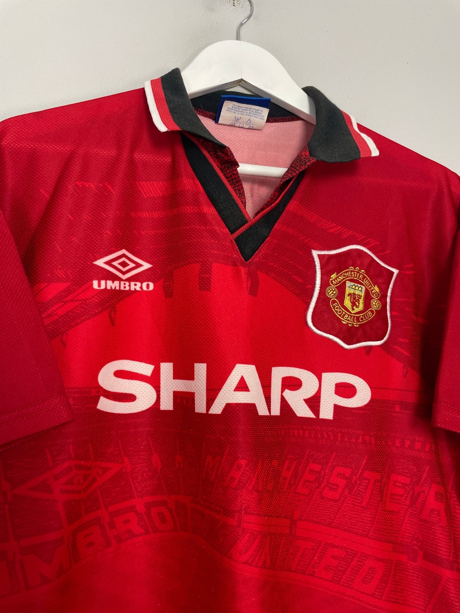 Shop 1994/96 MANCHESTER UNITED MCCLAIR #9 HOME SHIRT (M) UMBRO, classic football shirts, vintage football shirts & retro soccer jerseys at Cult Kits