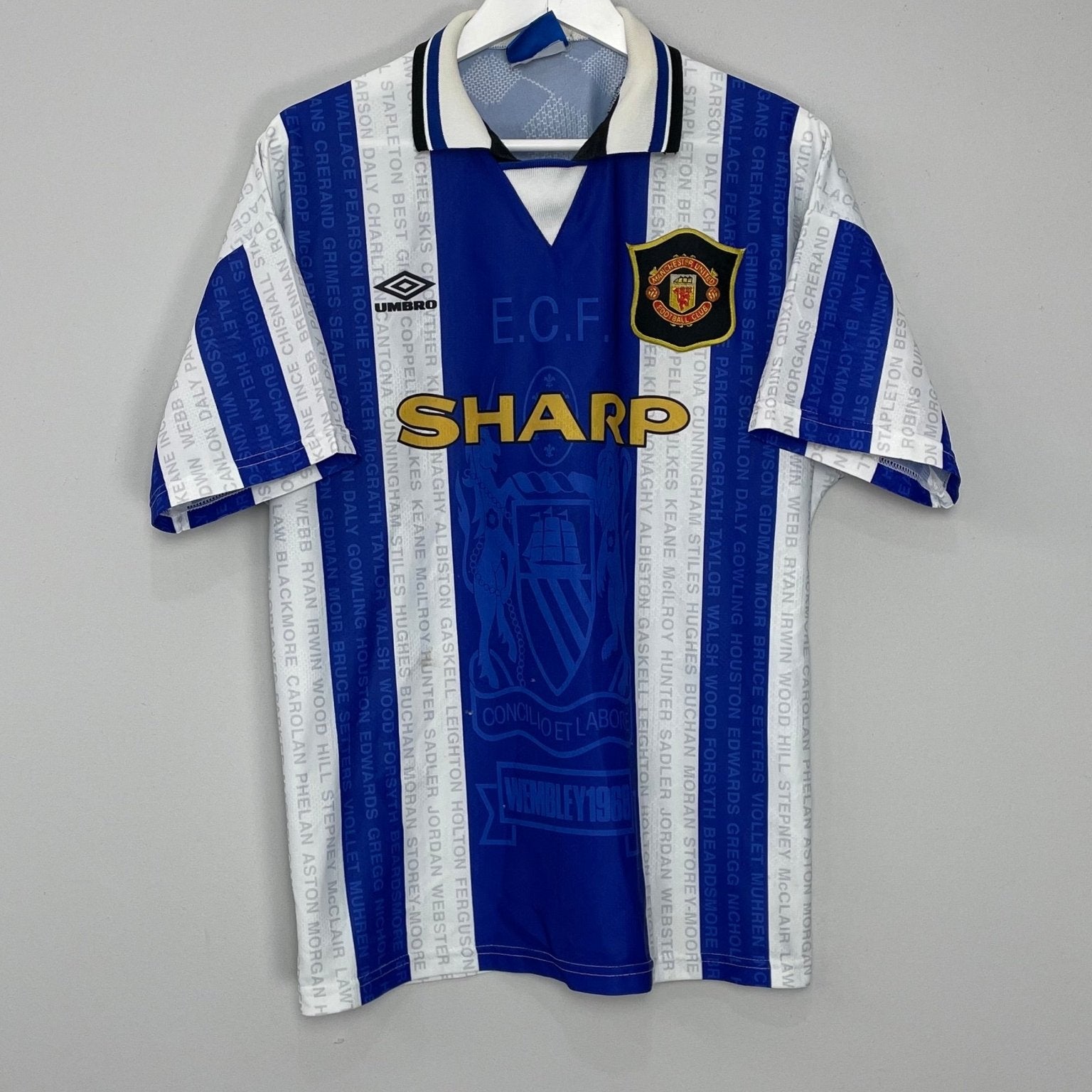Shop 1994/96 MANCHESTER UNITED THIRD SHIRT (L) UMBRO, classic football shirts, vintage football shirts & retro soccer jerseys at Cult Kits