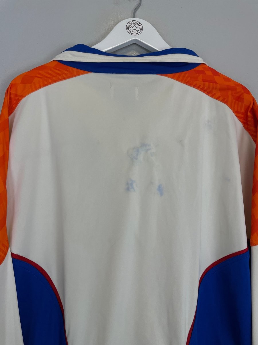 1994/96 NETHERLANDS TRACK JACKET (XL) LOTTO - Cult Kits - XL - Buy Vintage Football Shirts, Authentic Retro Football Shirts For Sale, Classic Football Shirts & Soccer Jersey