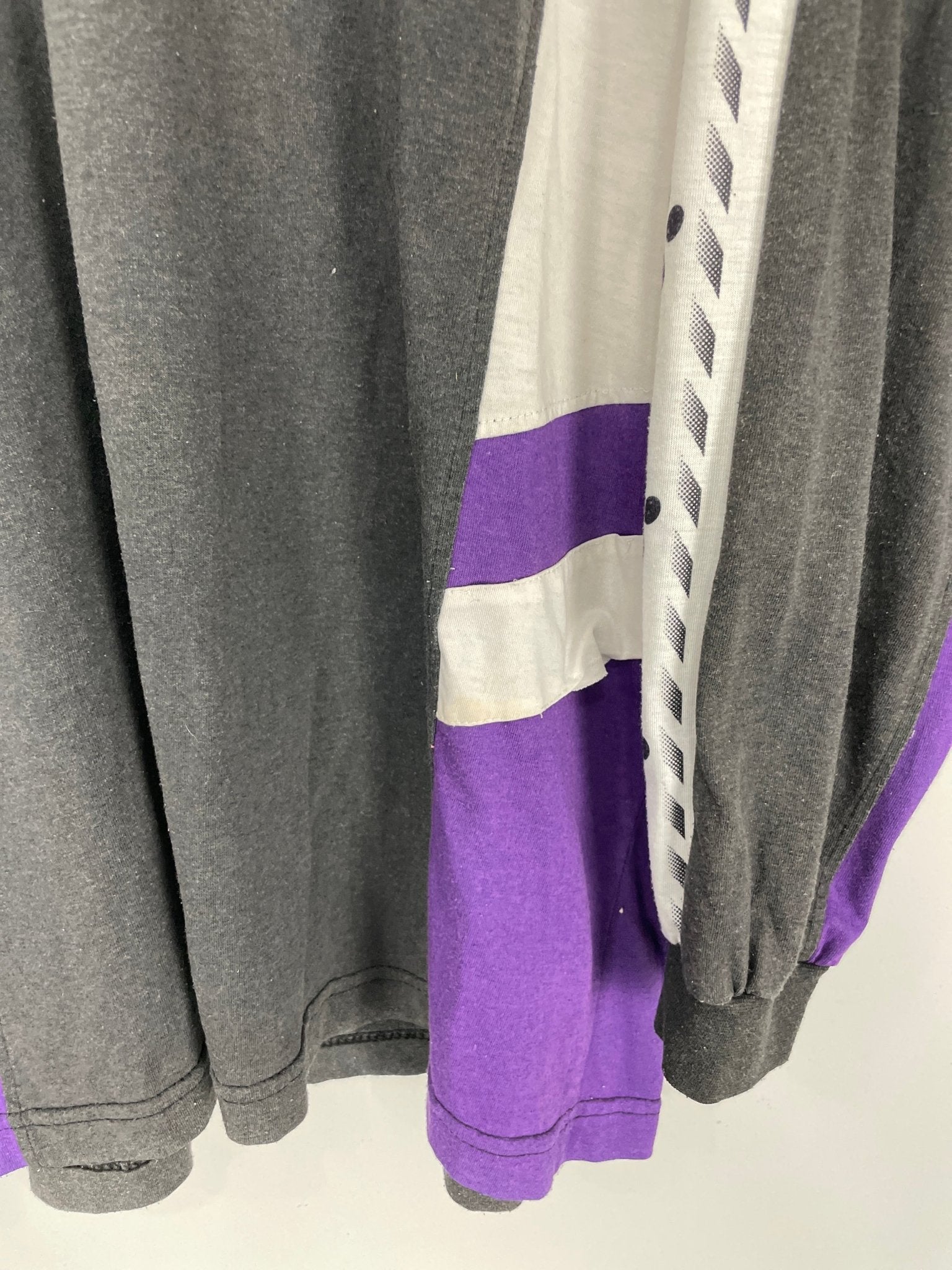 Shop 1994/96 REAL MADRID L/S TRAINING (XL) KELME, classic football shirts, vintage football shirts & retro soccer jerseys at Cult Kits
