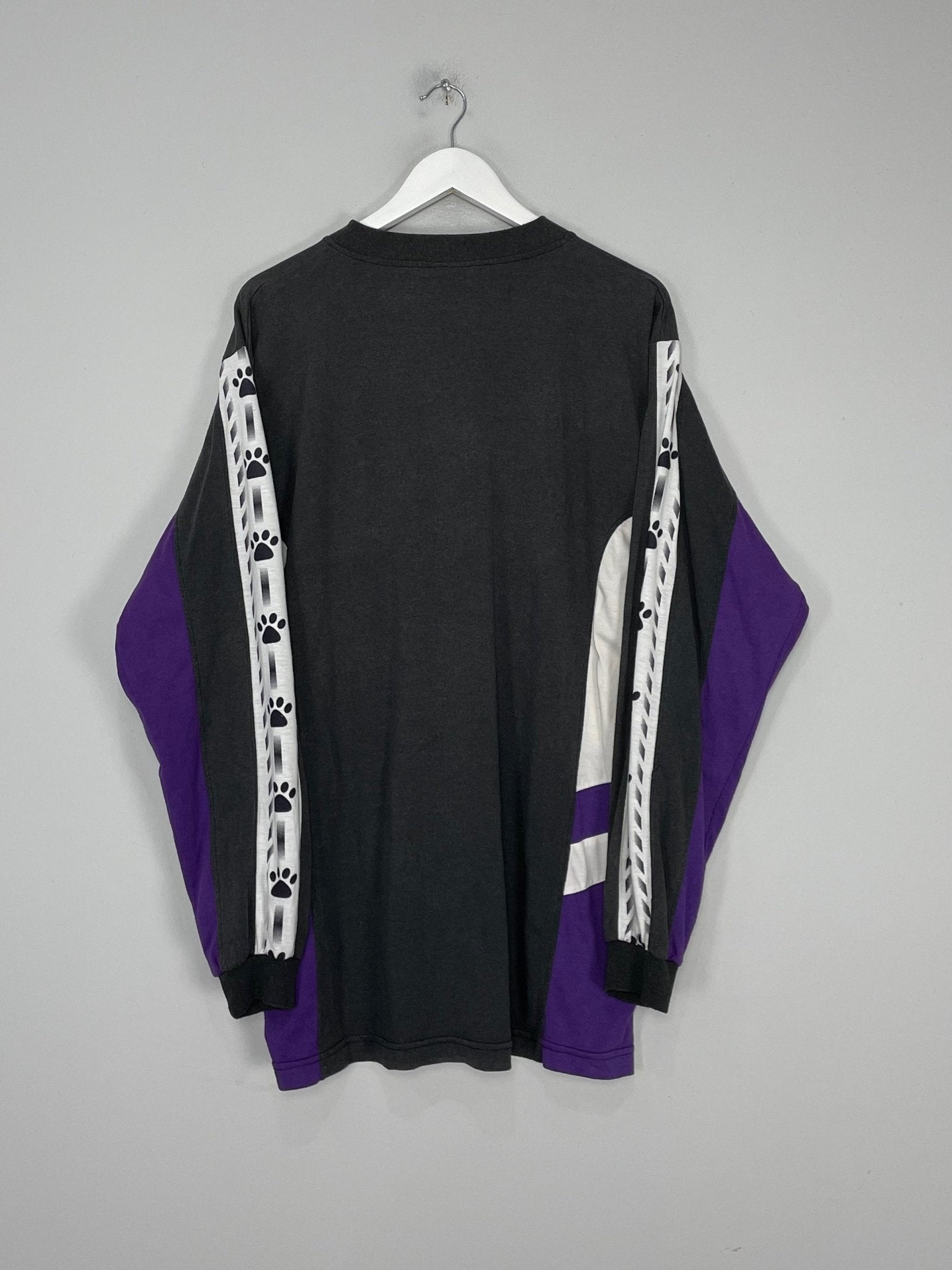 Shop 1994/96 REAL MADRID L/S TRAINING (XL) KELME, classic football shirts, vintage football shirts & retro soccer jerseys at Cult Kits