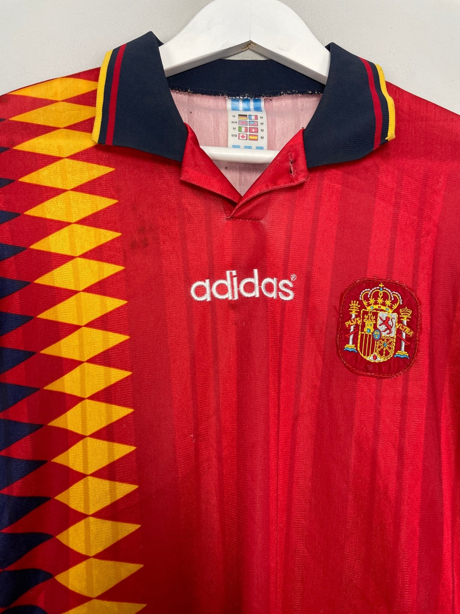 Shop 1994/96 SPAIN HOME SHIRT (M) ADIDAS, classic football shirts, vintage football shirts & retro soccer jerseys at Cult Kits