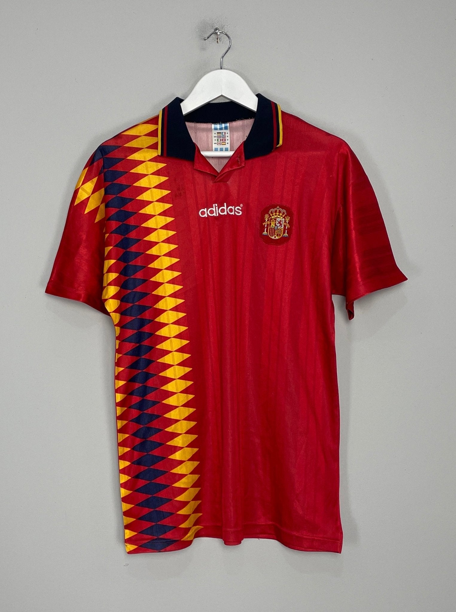 Shop 1994/96 SPAIN HOME SHIRT (M) ADIDAS, classic football shirts, vintage football shirts & retro soccer jerseys at Cult Kits