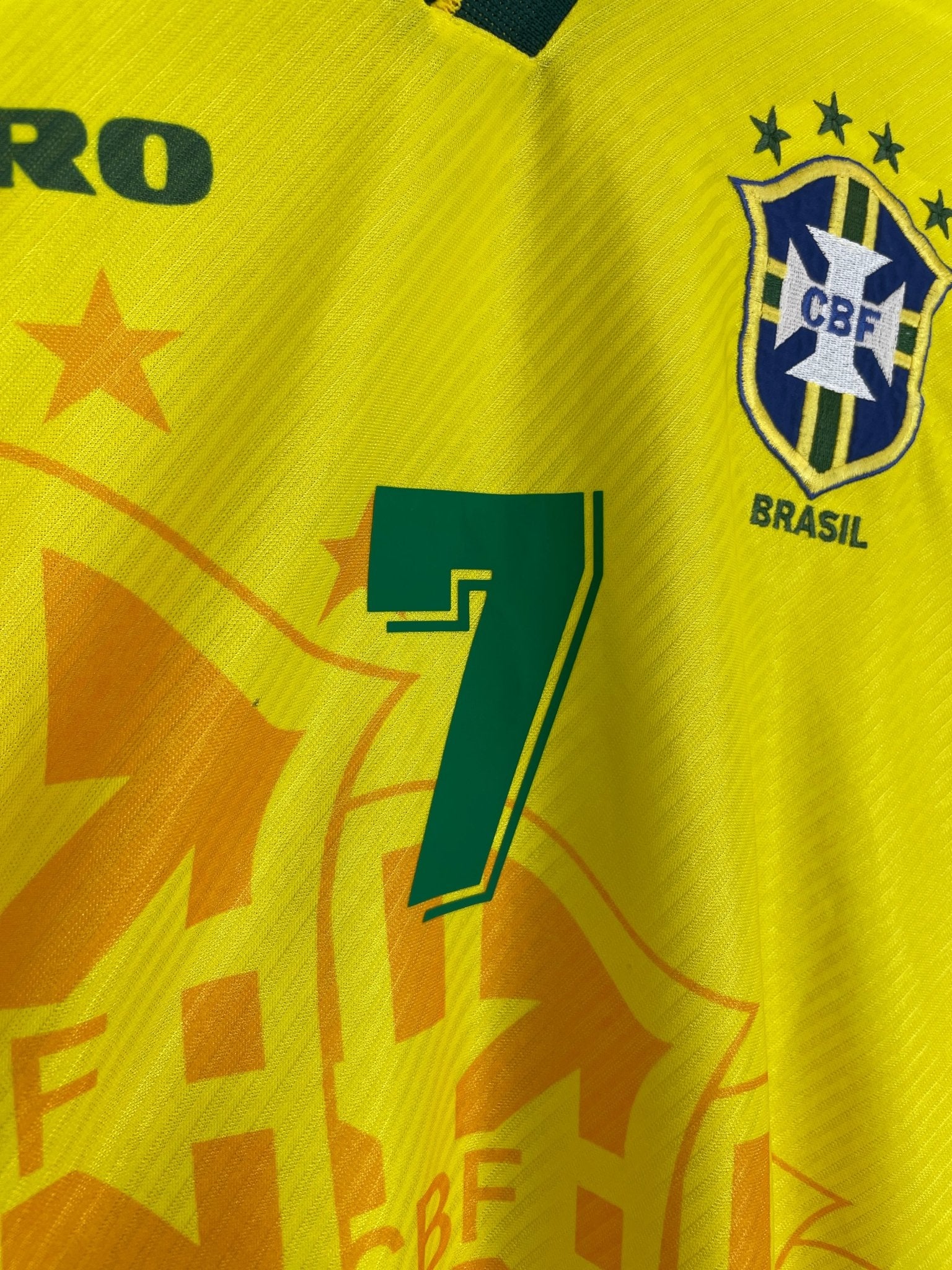 Shop 1994/97 BRAZIL BEBETO #7 HOME SHIRT (XL) UMBRO, classic football shirts, vintage football shirts & retro soccer jerseys at Cult Kits
