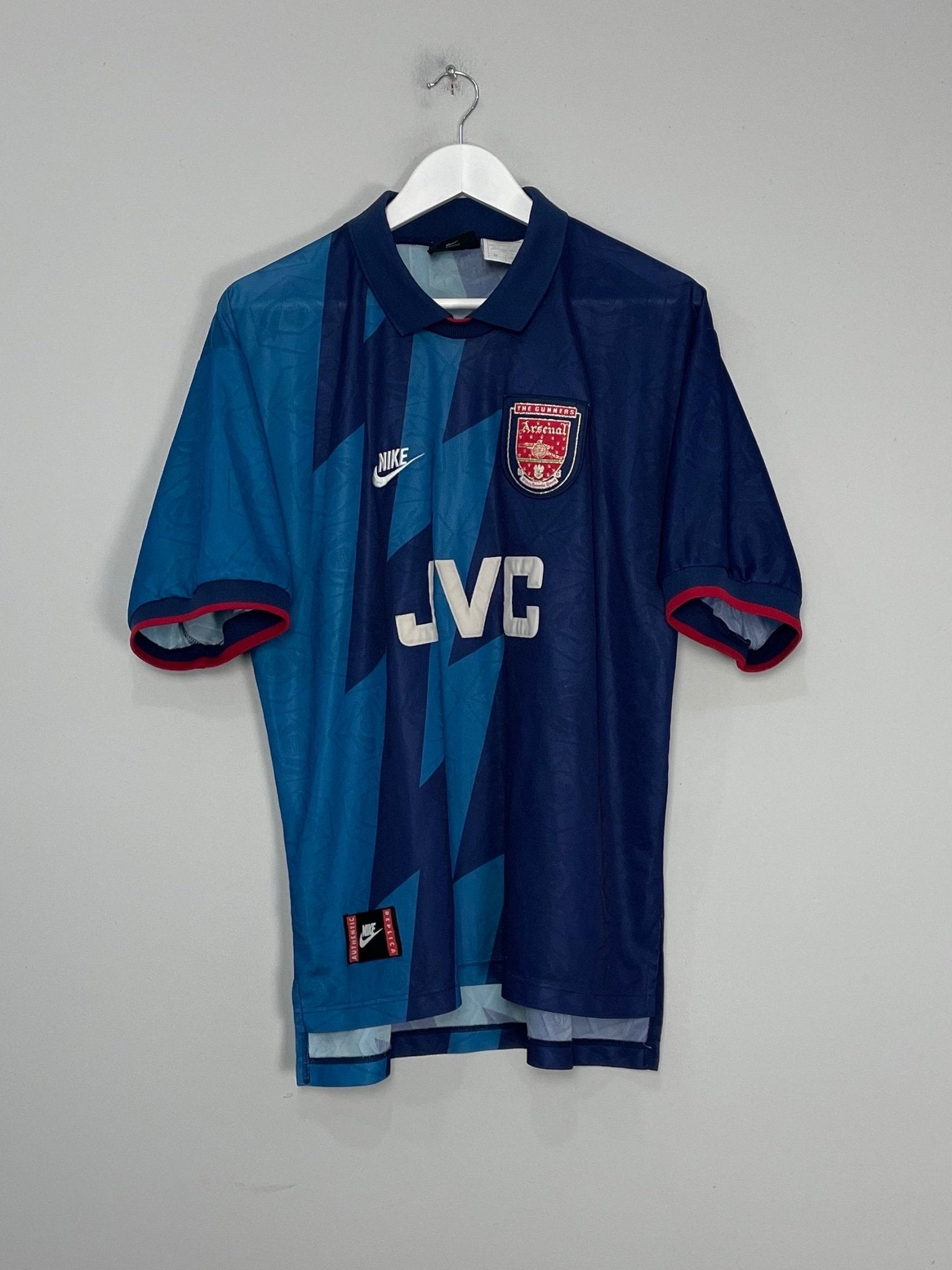 Shop 1995/96 ARSENAL WRIGHT #8 AWAY SHIRT (L) NIKE, classic football shirts, vintage football shirts & retro soccer jerseys at Cult Kits