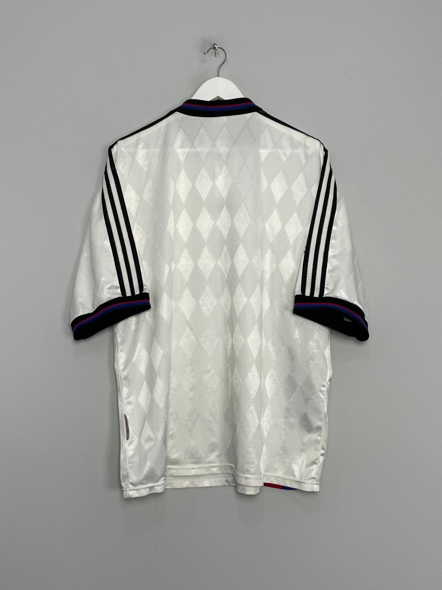 Shop 1995/96 BAYERN MUNICH AWAY SHIRT (XL) ADIDAS, classic football shirts, vintage football shirts & retro soccer jerseys at Cult Kits