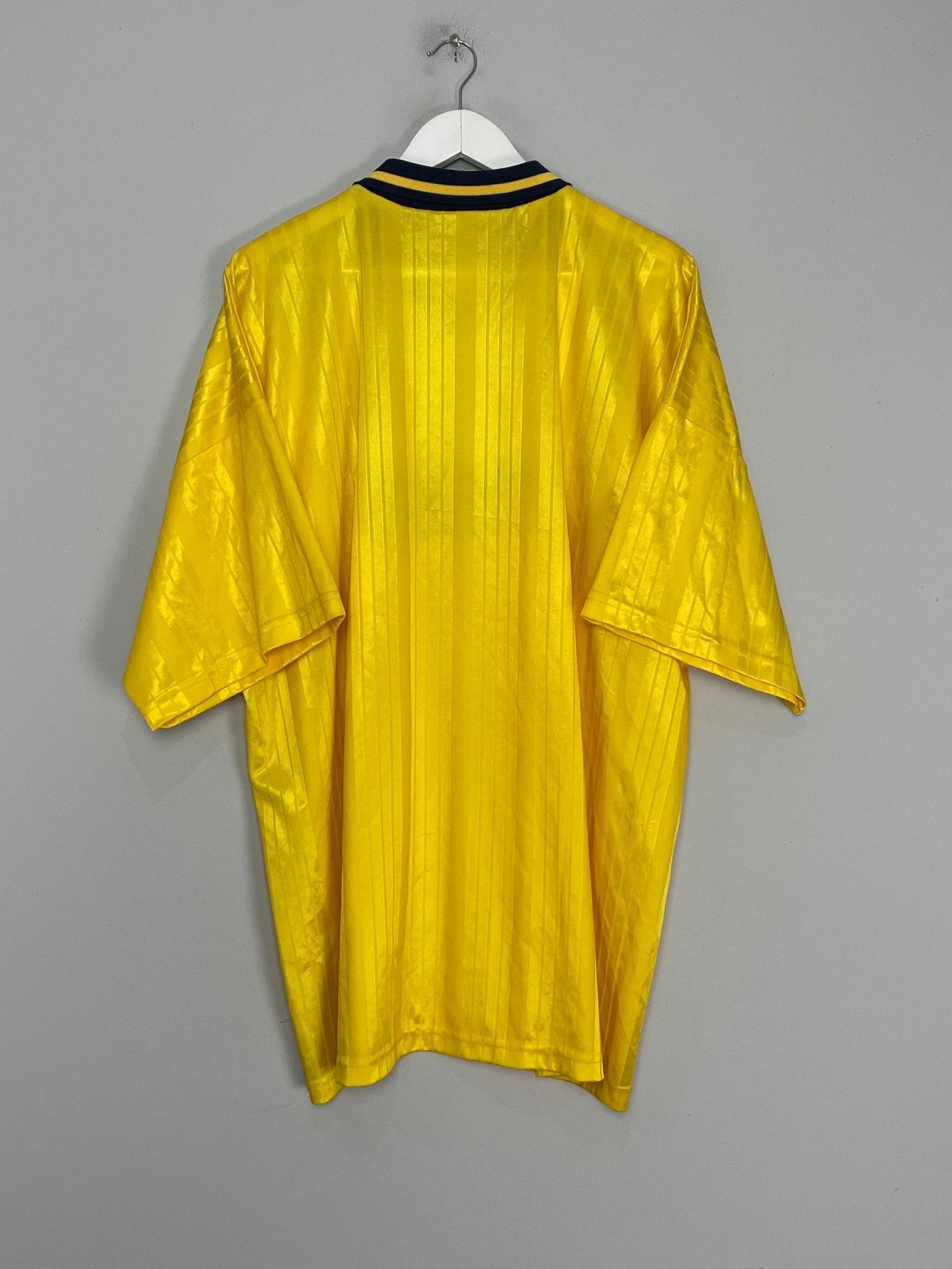 Shop 1995/96 BOURNEMOUTH AWAY SHIRT (XL) LE COQ, classic football shirts, vintage football shirts & retro soccer jerseys at Cult Kits