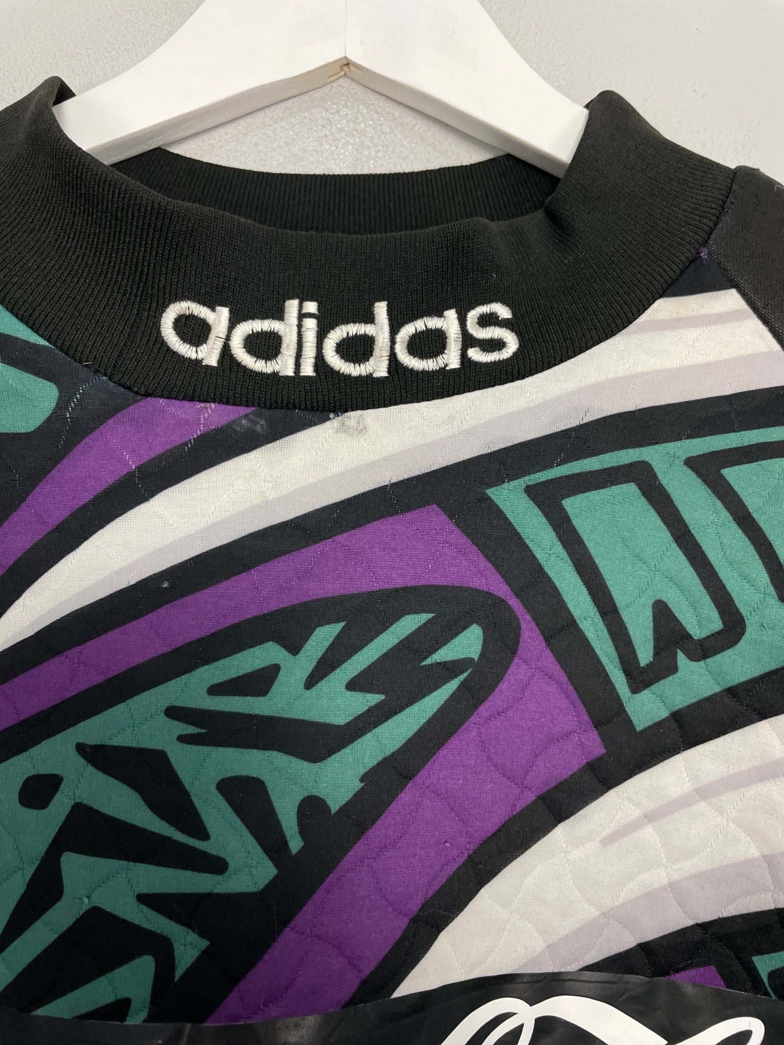 Shop 1995/96 CLUB AMERICA #1 GK SHIRT (M) ADIDAS, classic football shirts, vintage football shirts & retro soccer jerseys at Cult Kits