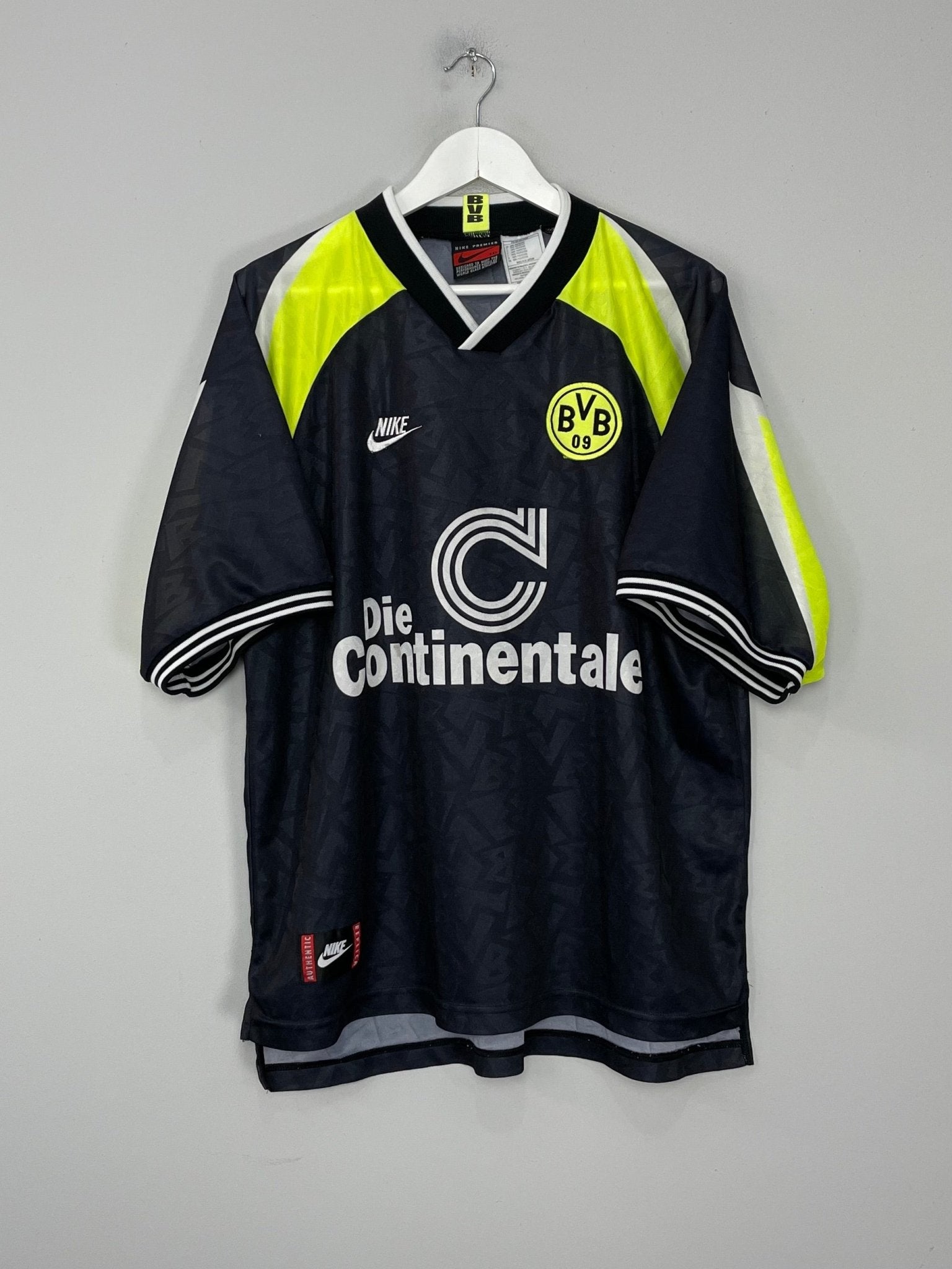 Shop 1995/96 DORTMUND AWAY SHIRT (XXL) NIKE, classic football shirts, vintage football shirts & retro soccer jerseys at Cult Kits